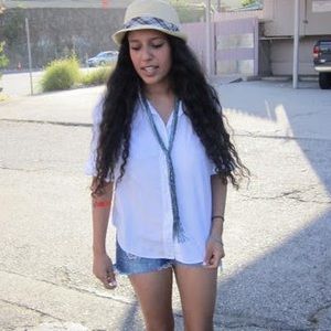 Meet your Posher, Neiki